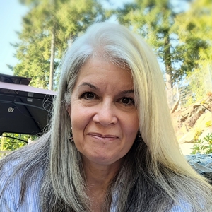 Joanna Nov2021 small
